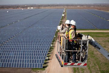 Usa Edited 2012 Webberville Solar Project0jpgjpeg